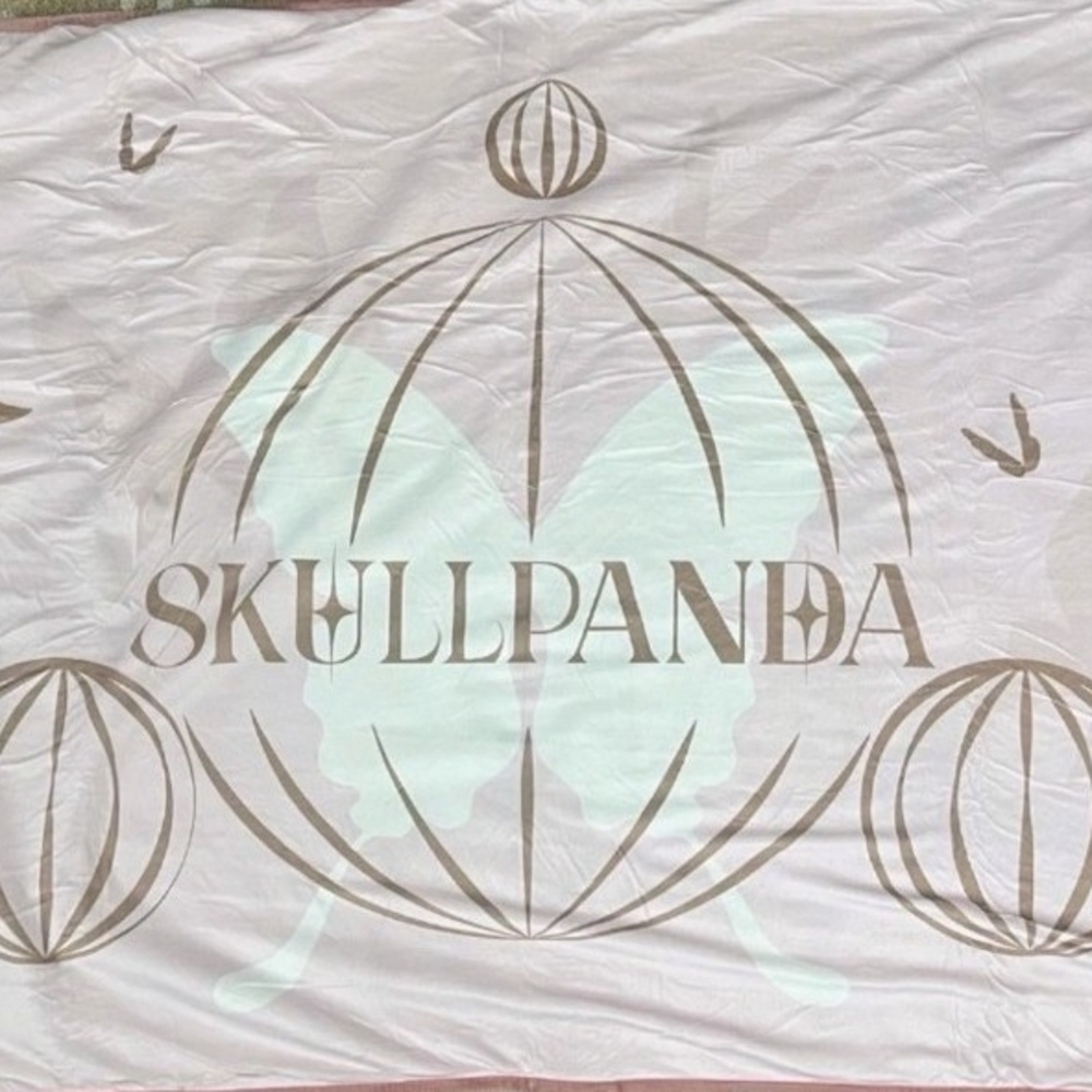 Pop Mart Skullpanda Paradox Series Blanket 59in X39.3in - Picture 3 of 5